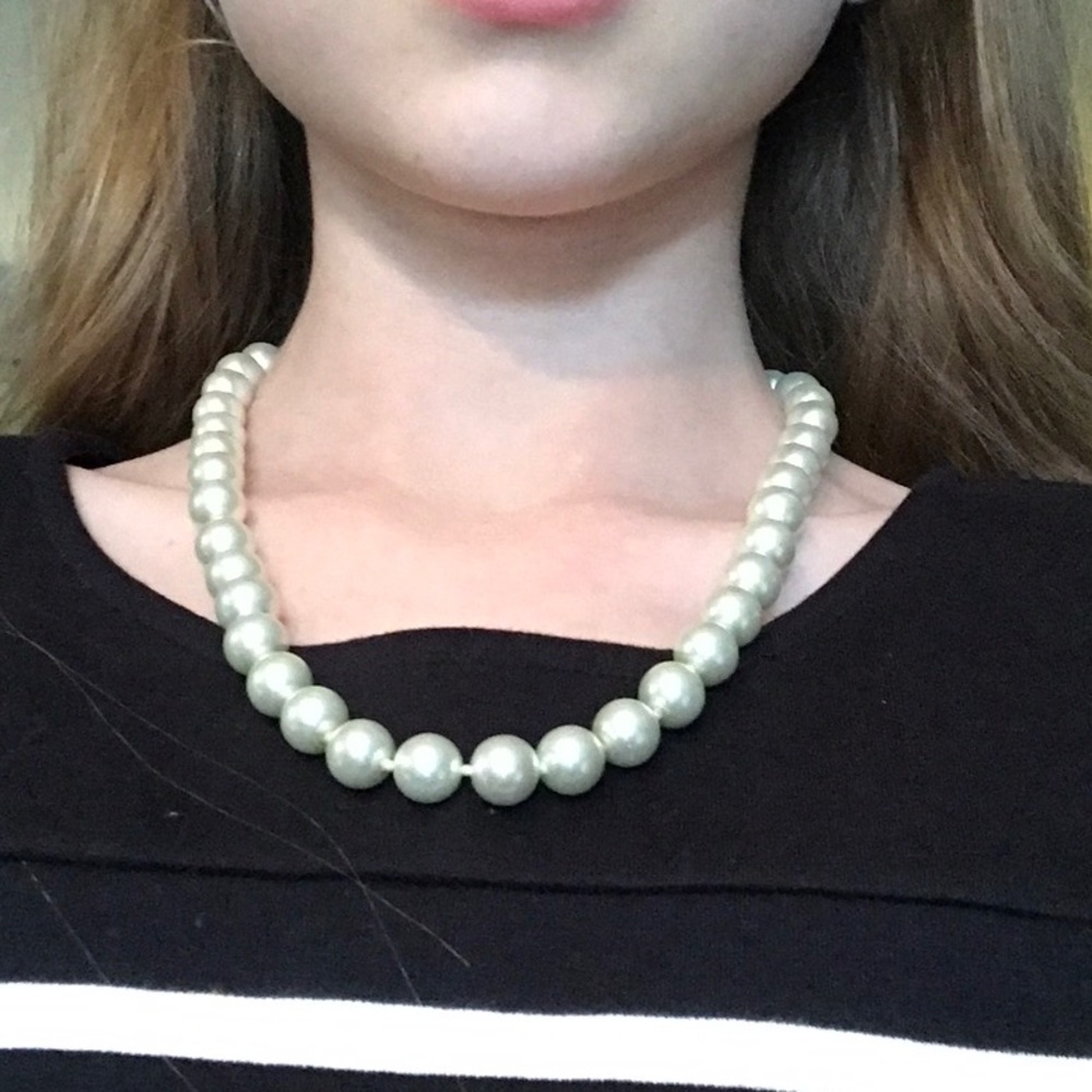 Pearl necklace